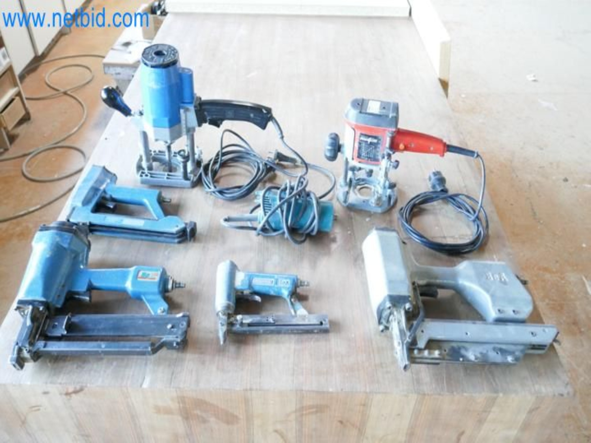 Machines for carpentry, window construction, manual machines-1