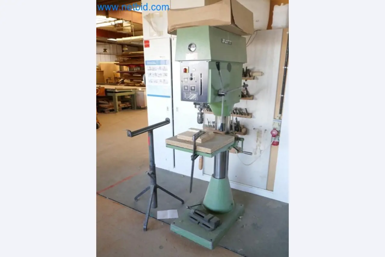 Stroji s področja mizarstva, izdelave oken in ročnih strojev-1