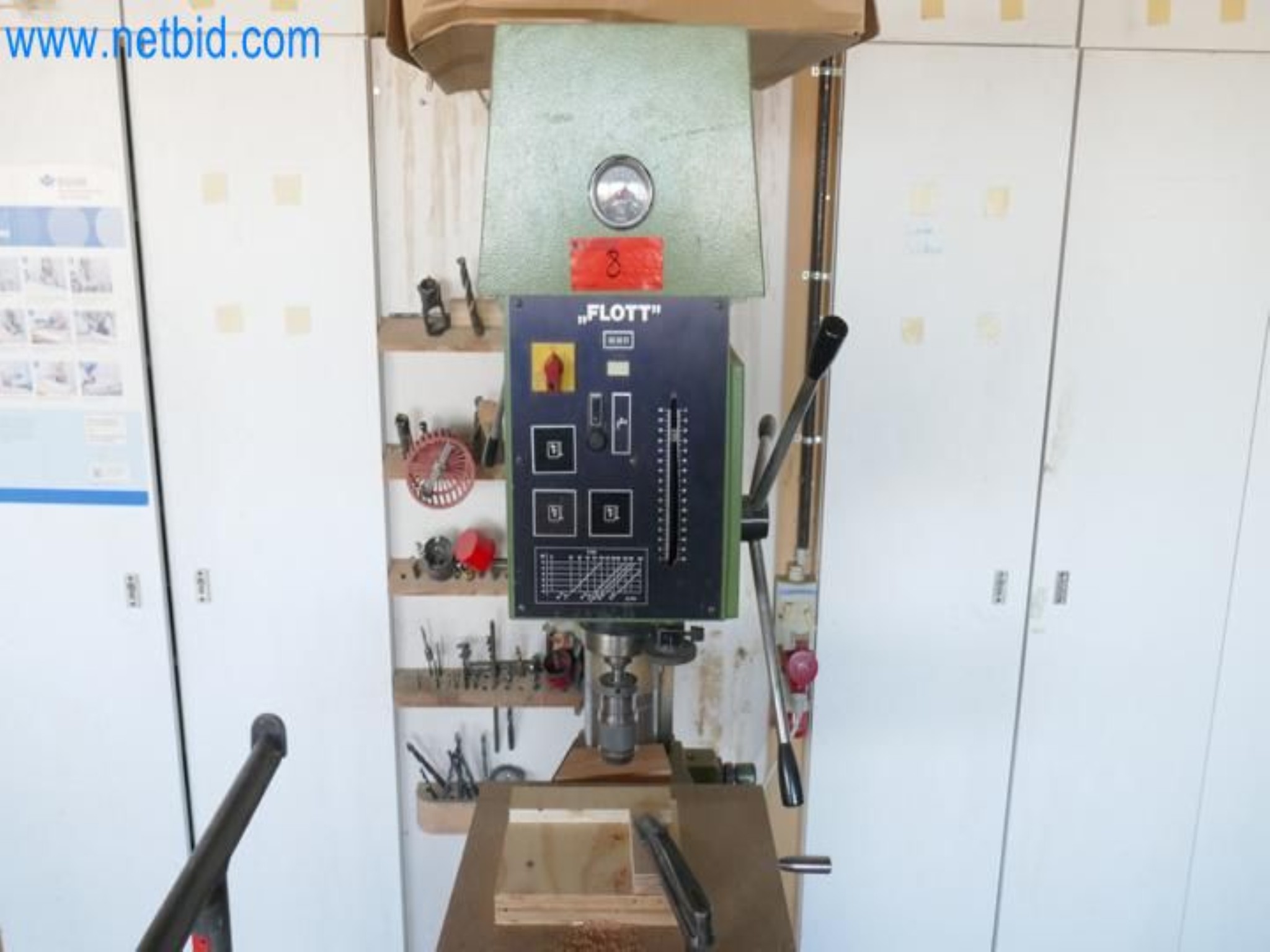 Stroji s področja mizarstva, izdelave oken in ročnih strojev-2