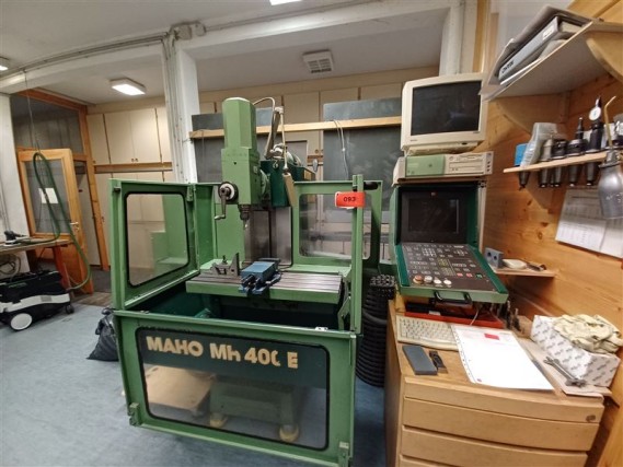 Maschinen, Anlagen, Büroeinrichtung, Zubehör und IT-Teile eines Maschinenbauers für „Kleinst“-CNC-Maschinen, Hersteller von Steuerelementen und Entwicklers von Software-10