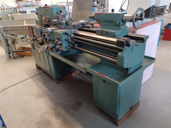 Maschinen, Anlagen, Büroeinrichtung, Zubehör und IT-Teile eines Maschinenbauers für „Kleinst“-CNC-Maschinen, Hersteller von Steuerelementen und Entwicklers von Software-6