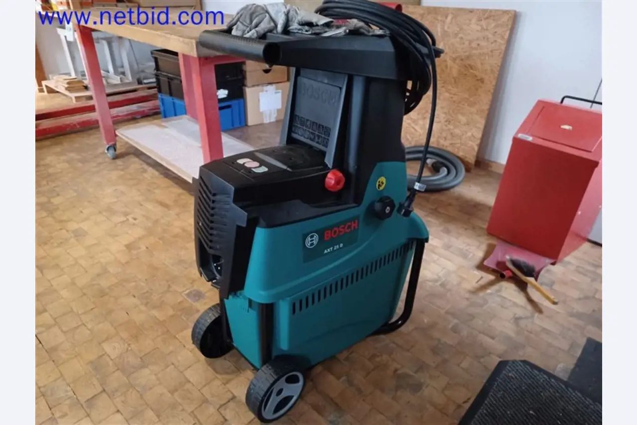 Stroje, systémy, kancelářské vybavení, příslušenství a IT části strojírenské společnosti pro "mikro" CNC stroje, výrobce řídicích prvků a vývojář softwaru.-1