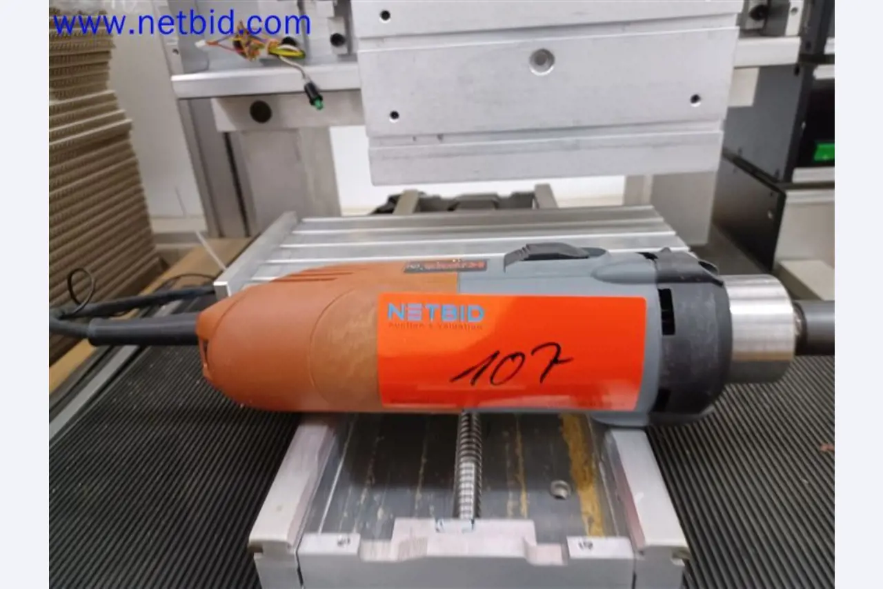 Maschinen, Anlagen, Büroeinrichtung, Zubehör und IT-Teile eines Maschinenbauers für „Kleinst“-CNC-Maschinen, Hersteller von Steuerelementen und Entwicklers von Software-3