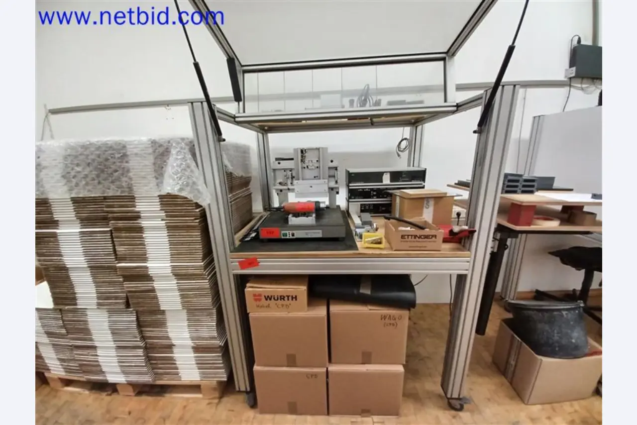 Maschinen, Anlagen, Büroeinrichtung, Zubehör und IT-Teile eines Maschinenbauers für „Kleinst“-CNC-Maschinen, Hersteller von Steuerelementen und Entwicklers von Software-4