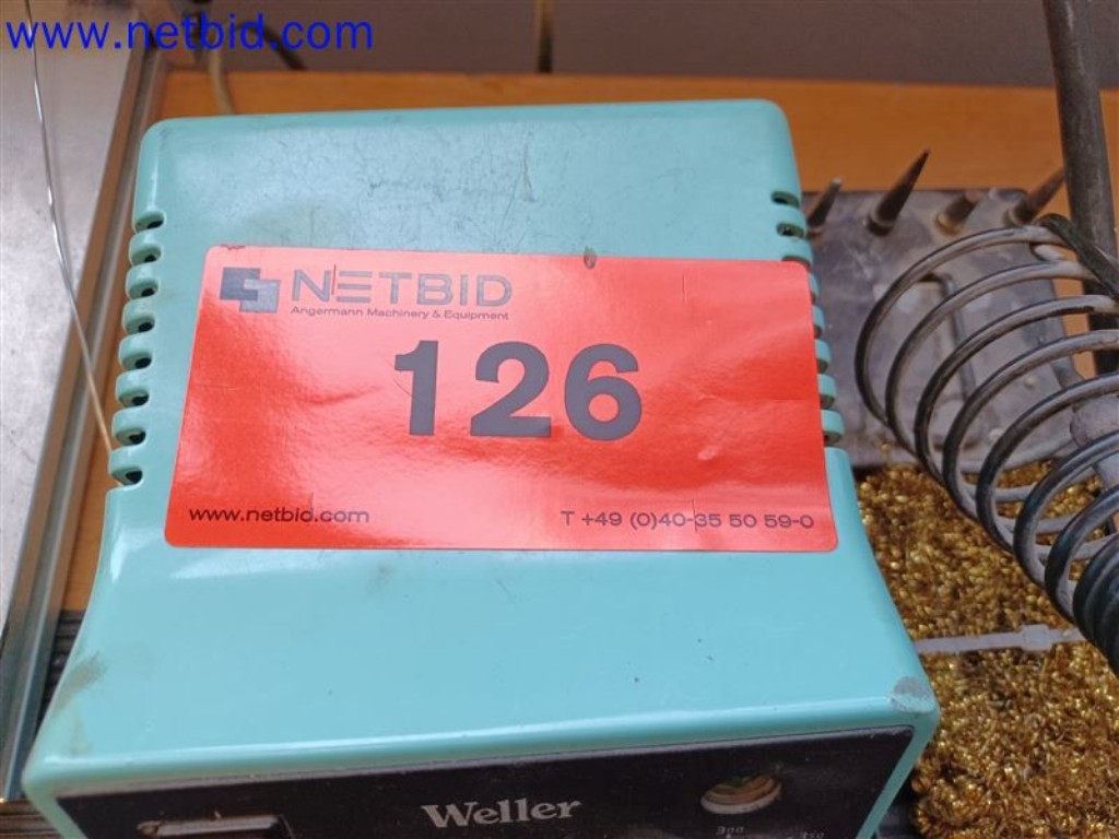 Stroje, systémy, kancelářské vybavení, příslušenství a IT části strojírenské společnosti pro "mikro" CNC stroje, výrobce řídicích prvků a vývojář softwaru.-2