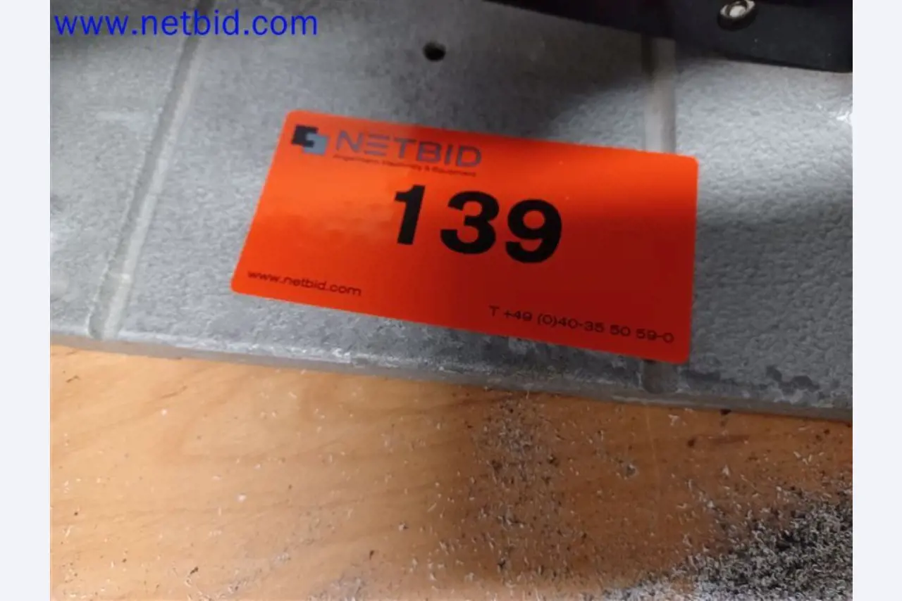 Maschinen, Anlagen, Büroeinrichtung, Zubehör und IT-Teile eines Maschinenbauers für „Kleinst“-CNC-Maschinen, Hersteller von Steuerelementen und Entwicklers von Software-2