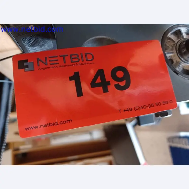 Stroje, systémy, kancelářské vybavení, příslušenství a IT části strojírenské společnosti pro "mikro" CNC stroje, výrobce řídicích prvků a vývojář softwaru.-2