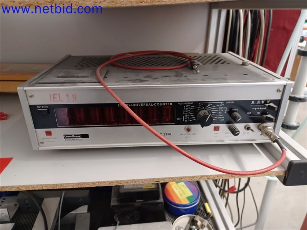 Maschinen, Anlagen, Büroeinrichtung, Zubehör und IT-Teile eines Maschinenbauers für „Kleinst“-CNC-Maschinen, Hersteller von Steuerelementen und Entwicklers von Software-3