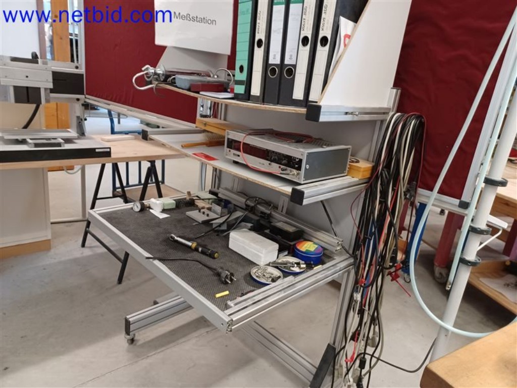 Maschinen, Anlagen, Büroeinrichtung, Zubehör und IT-Teile eines Maschinenbauers für „Kleinst“-CNC-Maschinen, Hersteller von Steuerelementen und Entwicklers von Software-6