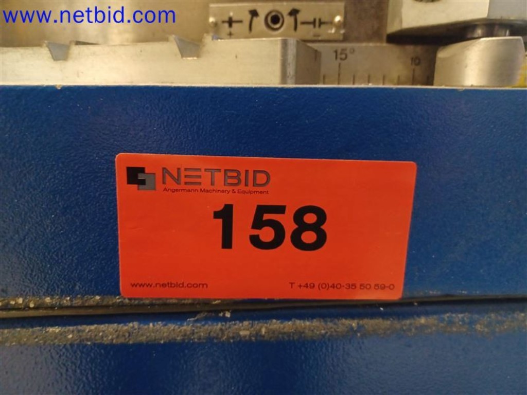 Stroje, systémy, kancelářské vybavení, příslušenství a IT části strojírenské společnosti pro "mikro" CNC stroje, výrobce řídicích prvků a vývojář softwaru.-2