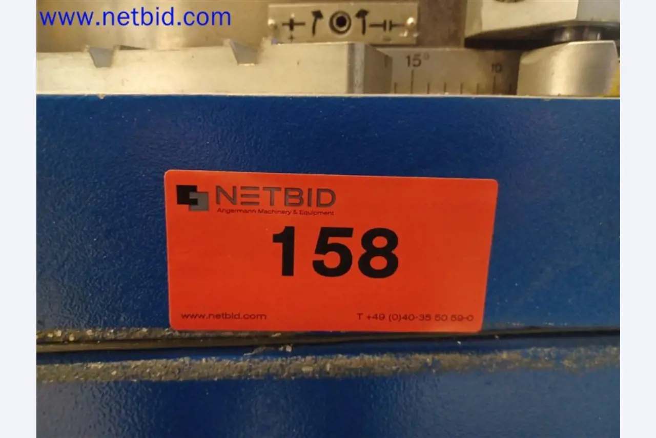 Stroje, systémy, kancelářské vybavení, příslušenství a IT části strojírenské společnosti pro "mikro" CNC stroje, výrobce řídicích prvků a vývojář softwaru.-2