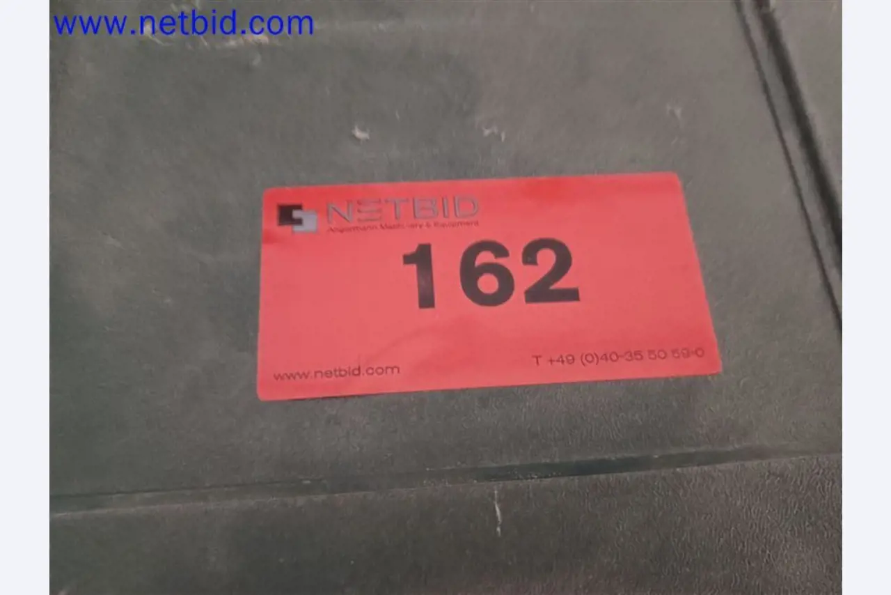 Maschinen, Anlagen, Büroeinrichtung, Zubehör und IT-Teile eines Maschinenbauers für „Kleinst“-CNC-Maschinen, Hersteller von Steuerelementen und Entwicklers von Software-2