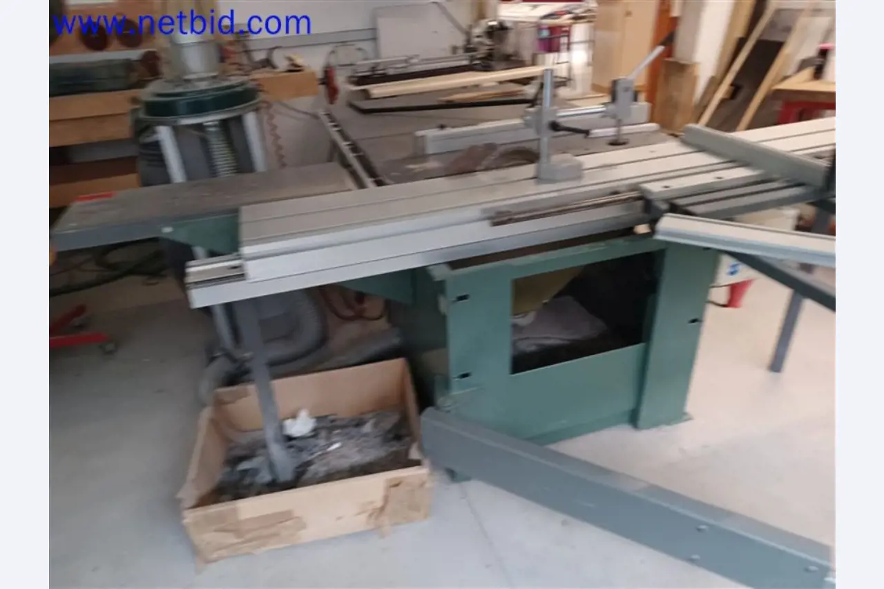 Maszyny, systemy, sprzęt biurowy, akcesoria i części IT firmy zajmującej się inżynierią mechaniczną dla "mikro" maszyn CNC, producenta elementów sterujących i twórcy oprogramowania.-3