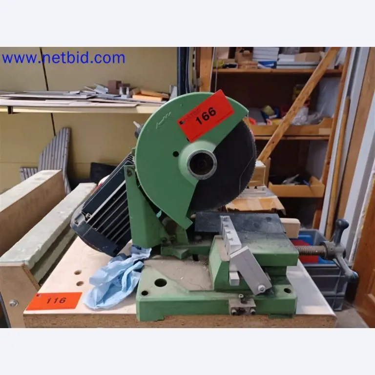 Stroje, systémy, kancelářské vybavení, příslušenství a IT části strojírenské společnosti pro "mikro" CNC stroje, výrobce řídicích prvků a vývojář softwaru.-3