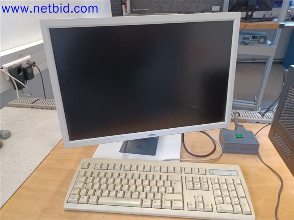 Maschinen, Anlagen, Büroeinrichtung, Zubehör und IT-Teile eines Maschinenbauers für „Kleinst“-CNC-Maschinen, Hersteller von Steuerelementen und Entwicklers von Software-6