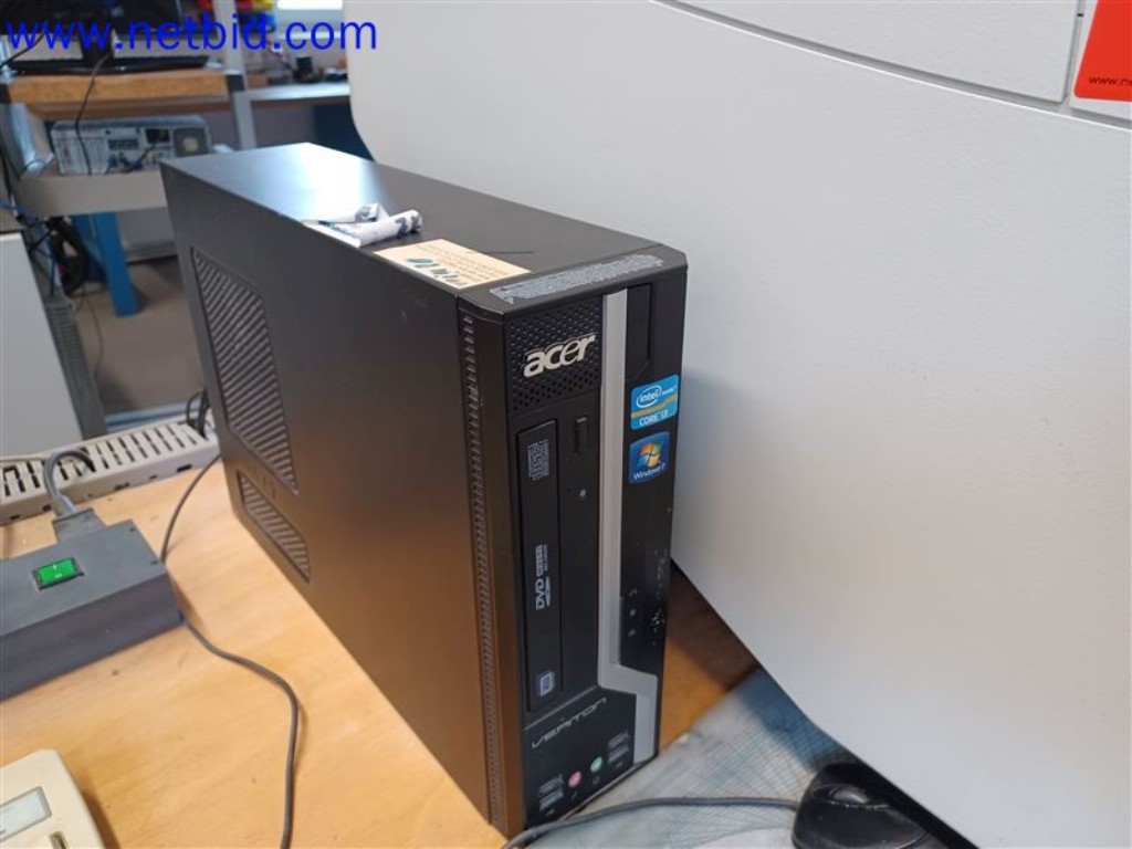 Maschinen, Anlagen, Büroeinrichtung, Zubehör und IT-Teile eines Maschinenbauers für „Kleinst“-CNC-Maschinen, Hersteller von Steuerelementen und Entwicklers von Software-1