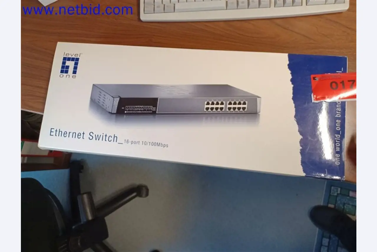 Stroje, systémy, kancelářské vybavení, příslušenství a IT části strojírenské společnosti pro "mikro" CNC stroje, výrobce řídicích prvků a vývojář softwaru.-1