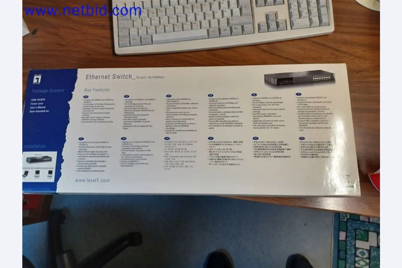 Stroje, systémy, kancelářské vybavení, příslušenství a IT části strojírenské společnosti pro "mikro" CNC stroje, výrobce řídicích prvků a vývojář softwaru.-3