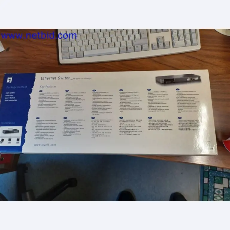 Stroje, systémy, kancelářské vybavení, příslušenství a IT části strojírenské společnosti pro "mikro" CNC stroje, výrobce řídicích prvků a vývojář softwaru.-3