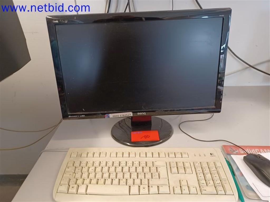 Stroje, systémy, kancelářské vybavení, příslušenství a IT části strojírenské společnosti pro "mikro" CNC stroje, výrobce řídicích prvků a vývojář softwaru.-9