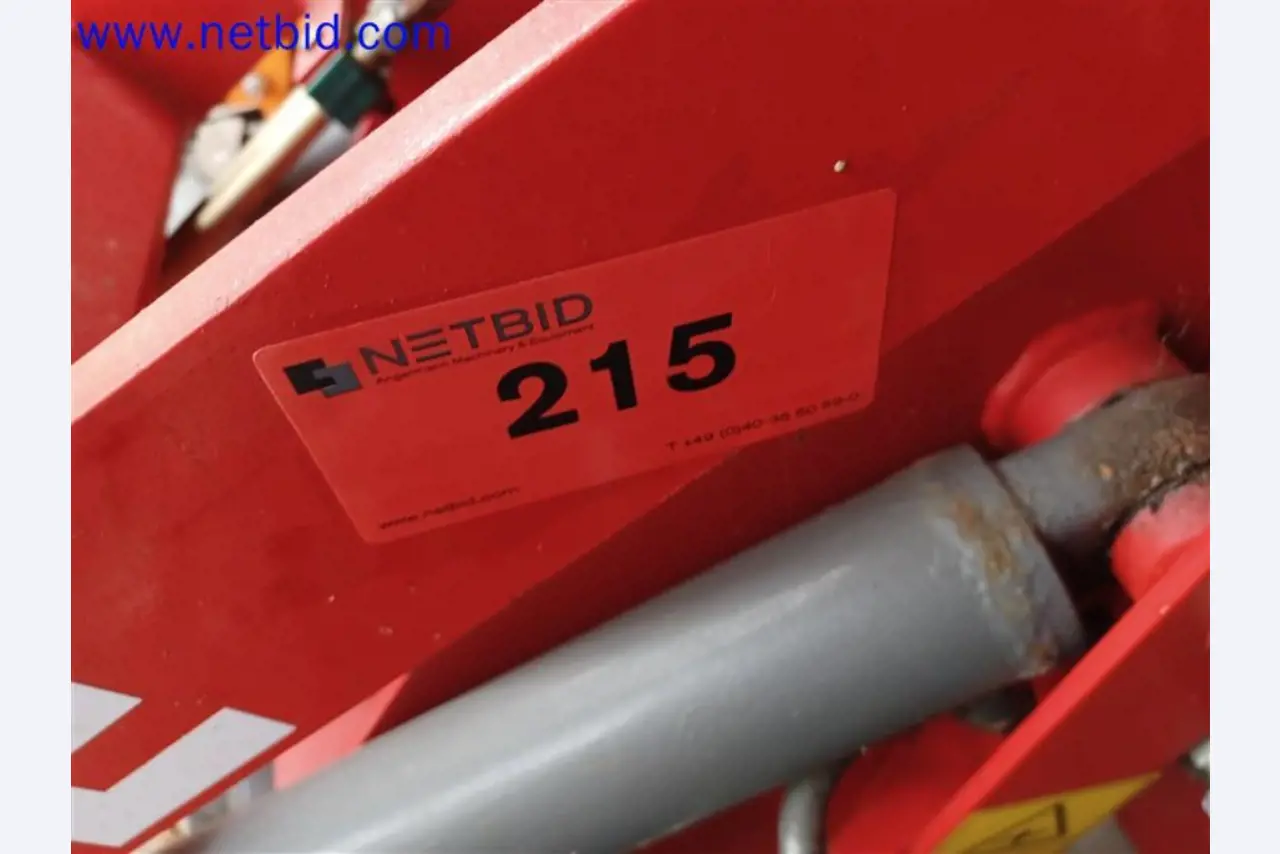 Machines, systemen, kantooruitrusting, accessoires en IT-onderdelen van een machinebouwbedrijf voor "micro" CNC-machines, fabrikant van besturingselementen en softwareontwikkelaar-2