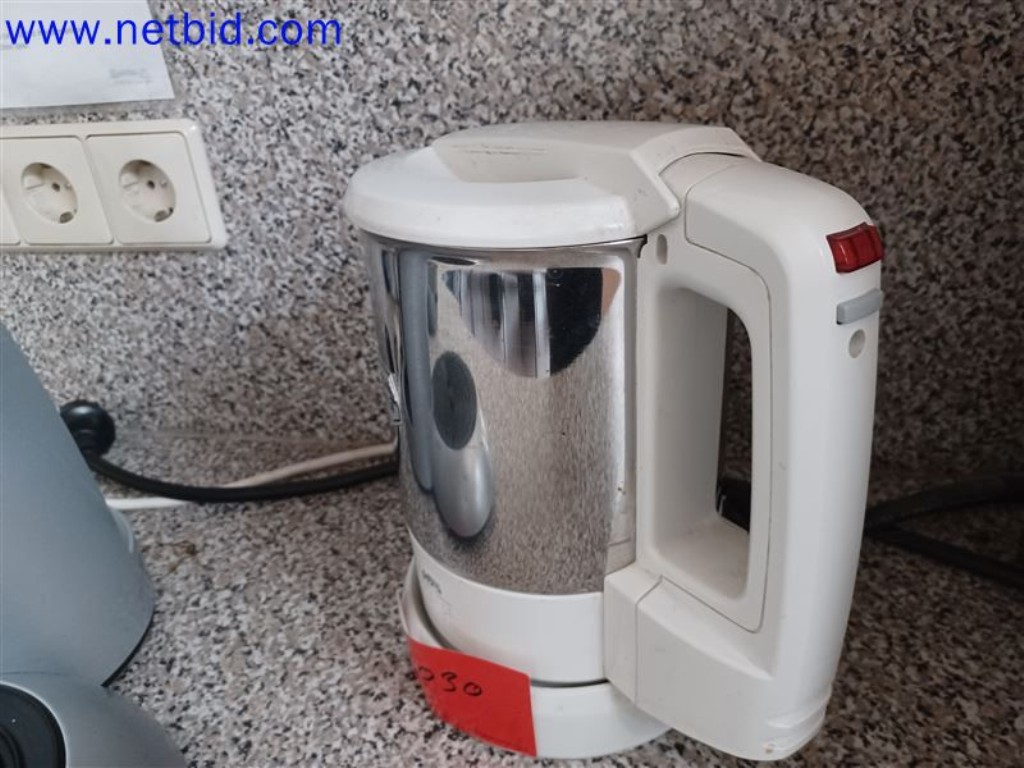 Maschinen, Anlagen, Büroeinrichtung, Zubehör und IT-Teile eines Maschinenbauers für „Kleinst“-CNC-Maschinen, Hersteller von Steuerelementen und Entwicklers von Software-11