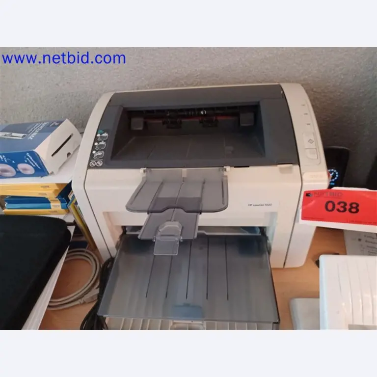 Stroje, systémy, kancelářské vybavení, příslušenství a IT části strojírenské společnosti pro "mikro" CNC stroje, výrobce řídicích prvků a vývojář softwaru.-4