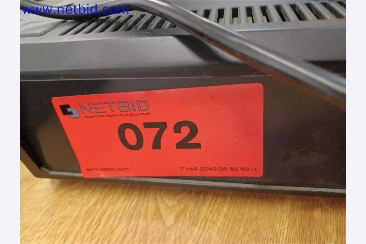 Stroje, systémy, kancelářské vybavení, příslušenství a IT části strojírenské společnosti pro "mikro" CNC stroje, výrobce řídicích prvků a vývojář softwaru.-2