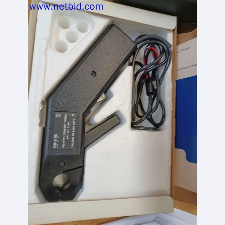 Stroje, systémy, kancelářské vybavení, příslušenství a IT části strojírenské společnosti pro "mikro" CNC stroje, výrobce řídicích prvků a vývojář softwaru.-3