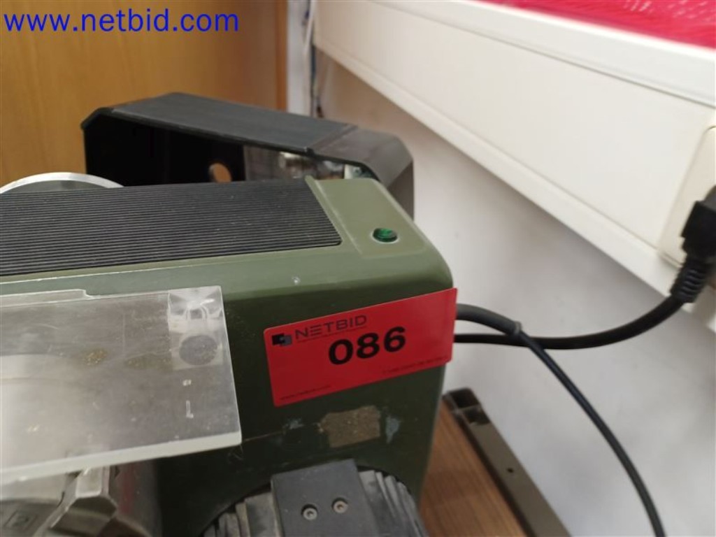 Maschinen, Anlagen, Büroeinrichtung, Zubehör und IT-Teile eines Maschinenbauers für „Kleinst“-CNC-Maschinen, Hersteller von Steuerelementen und Entwicklers von Software-5