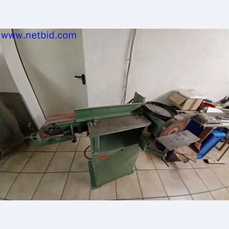 Stroje, systémy, kancelářské vybavení, příslušenství a IT části strojírenské společnosti pro "mikro" CNC stroje, výrobce řídicích prvků a vývojář softwaru.-1