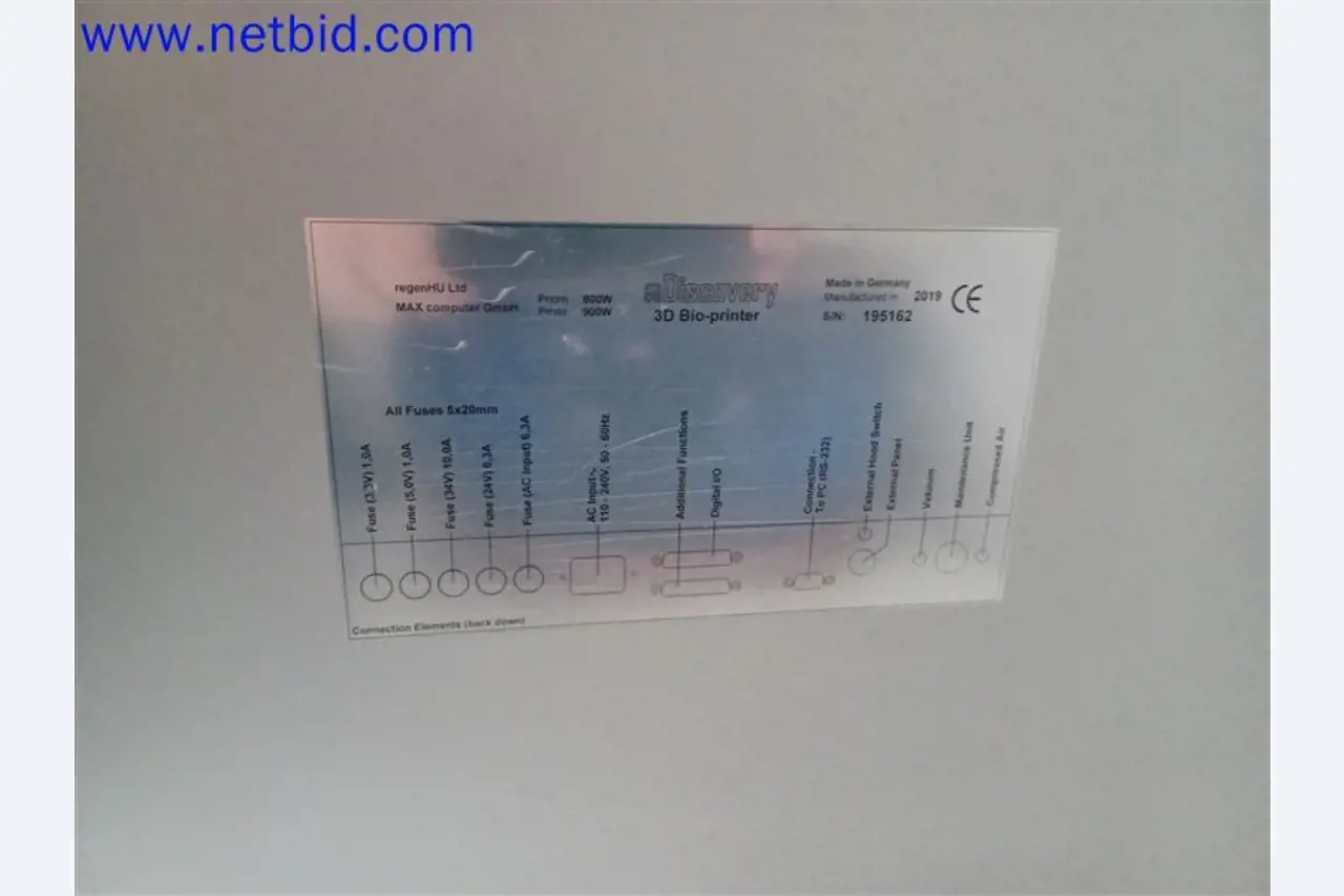 Maschinen, Anlagen, Büroeinrichtung, Zubehör und IT-Teile eines Maschinenbauers für „Kleinst“-CNC-Maschinen, Hersteller von Steuerelementen und Entwicklers von Software-3