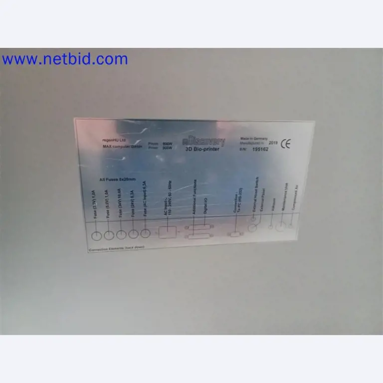 Maschinen, Anlagen, Büroeinrichtung, Zubehör und IT-Teile eines Maschinenbauers für „Kleinst“-CNC-Maschinen, Hersteller von Steuerelementen und Entwicklers von Software-3