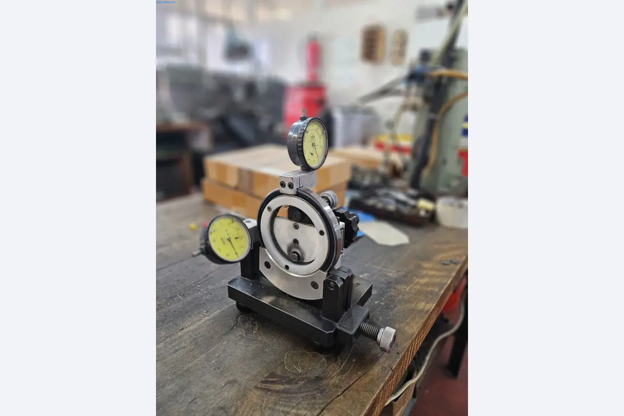 Machines, systemen en kantoorapparatuur voor een ringenfabrikant-1