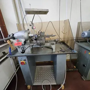 Externí soustruh Benzinger