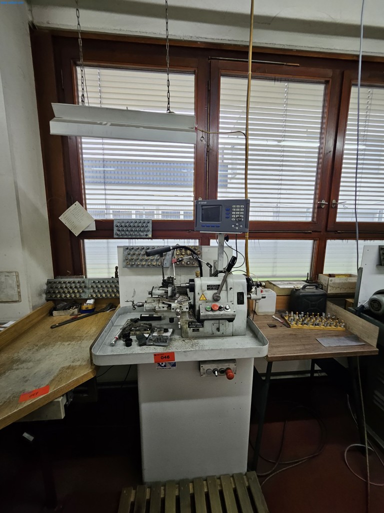 Stroje, systémy a kancelářské vybavení pro výrobce kroužků-1