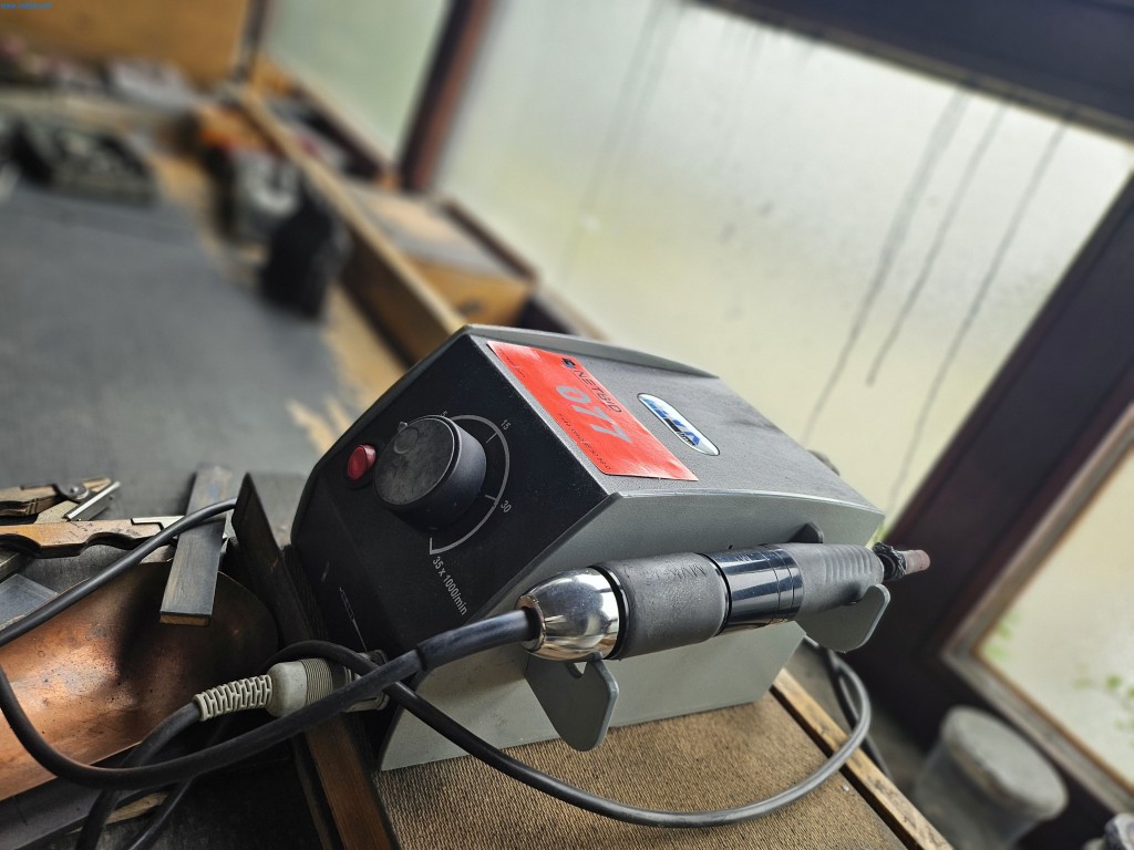 Maschinen, Anlagen und Büroeinrichtung einer Ringmanufaktur -1