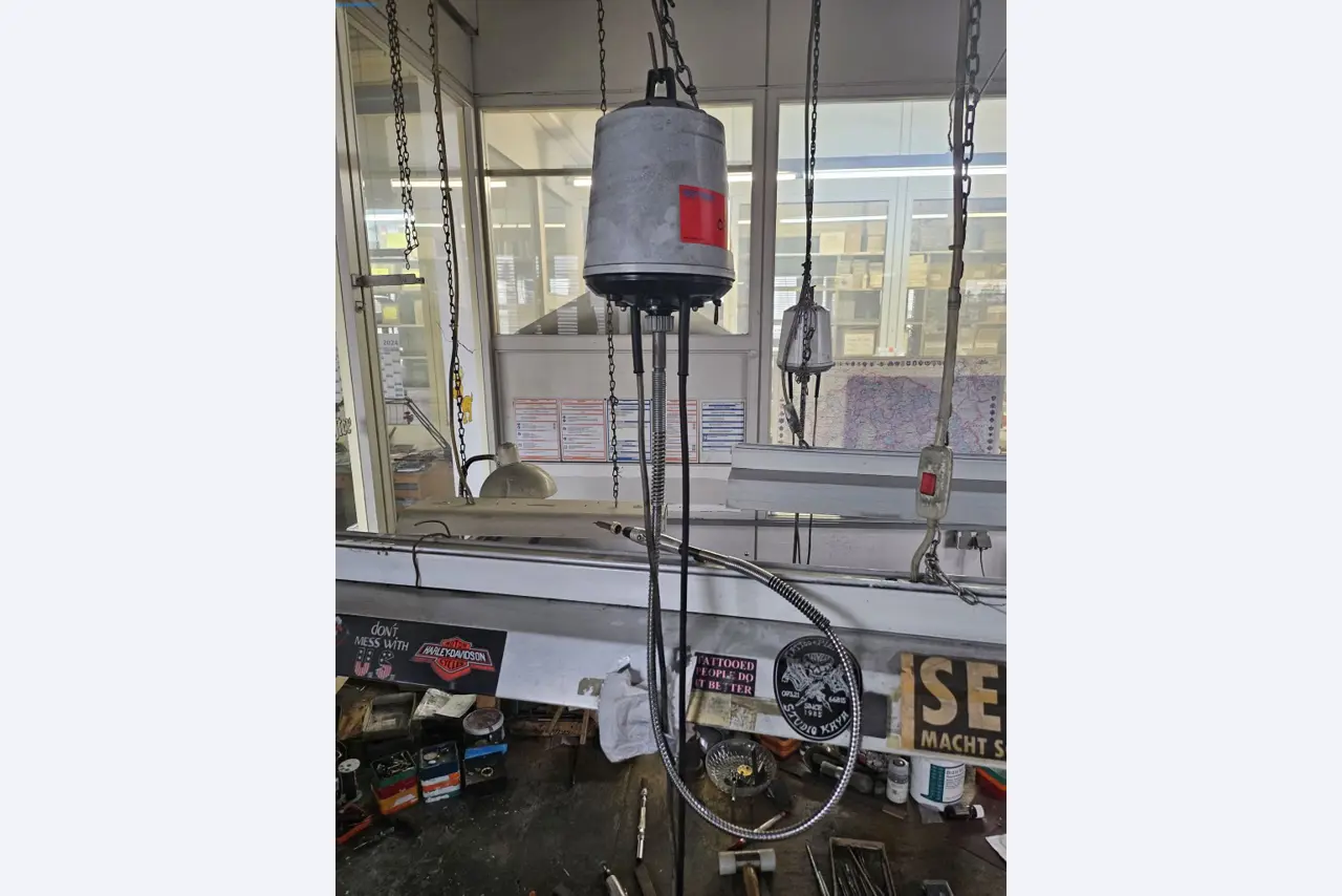 Stroje, systémy a kancelářské vybavení pro výrobce kroužků-1