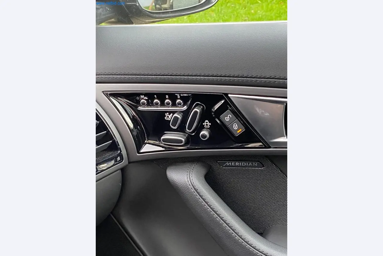 Machines, systemen en kantoorapparatuur voor een ringenfabrikant-8