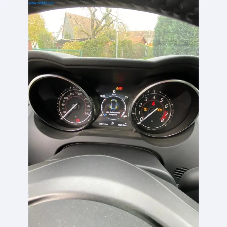 Machines, systemen en kantoorapparatuur voor een ringenfabrikant-11