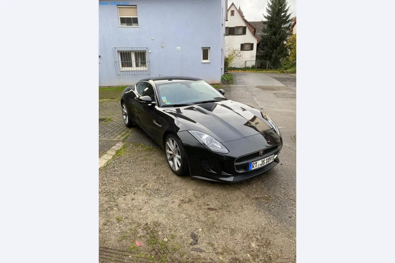 Machines, systemen en kantoorapparatuur voor een ringenfabrikant-18