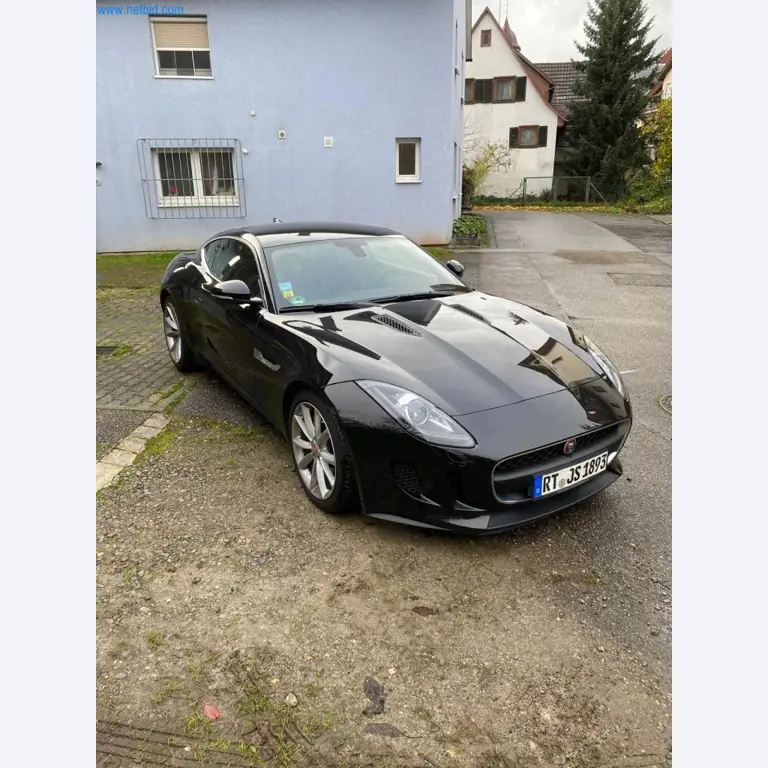 Machines, systemen en kantoorapparatuur voor een ringenfabrikant-18