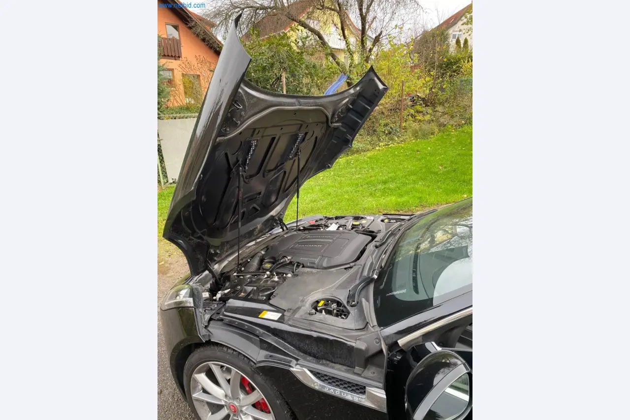 Machines, systemen en kantoorapparatuur voor een ringenfabrikant-4