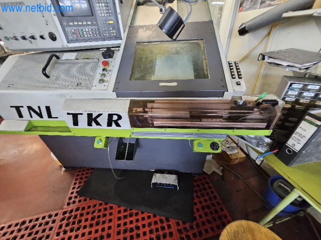 Stroje, systémy a kancelářské vybavení pro výrobce kroužků-10