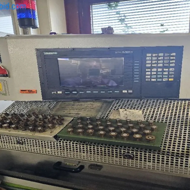 Přesný CNC soustruh Benzinger TNL-TKR