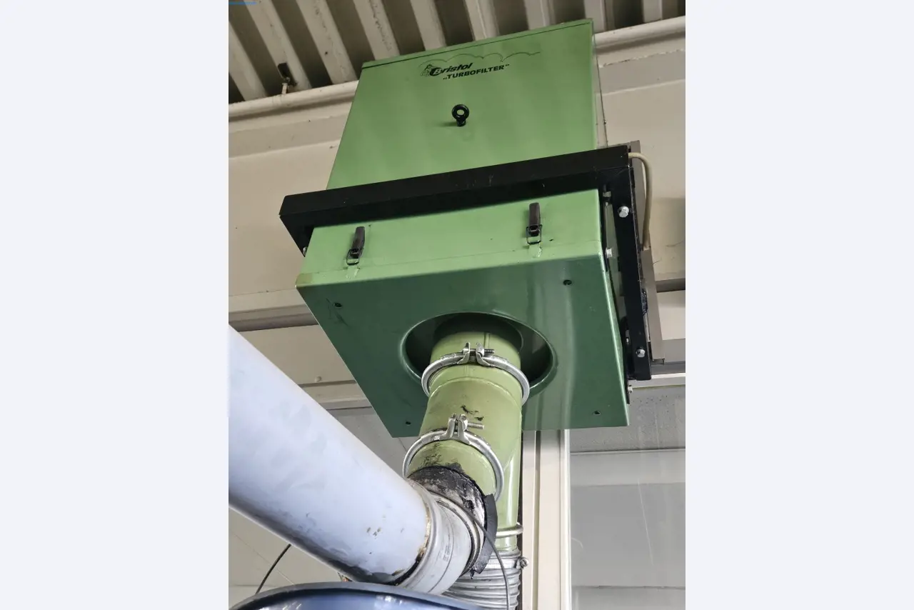 Stroje, systémy a kancelářské vybavení pro výrobce kroužků-3