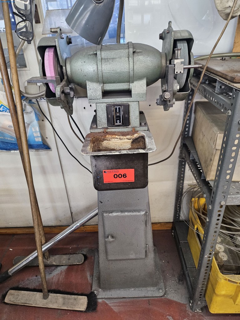 Maschinen, Anlagen und Büroeinrichtung einer Ringmanufaktur -1