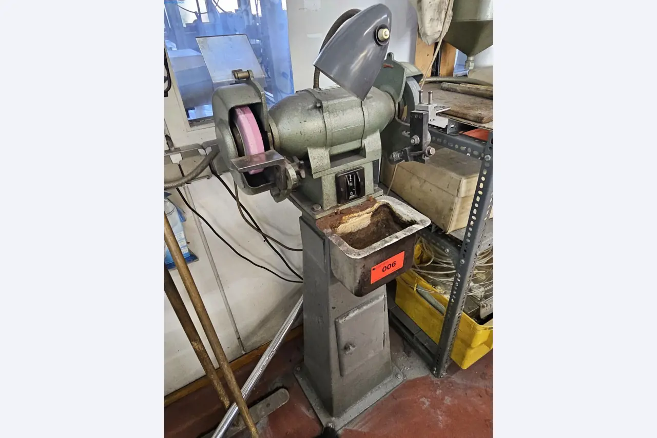 Maschinen, Anlagen und Büroeinrichtung einer Ringmanufaktur -2