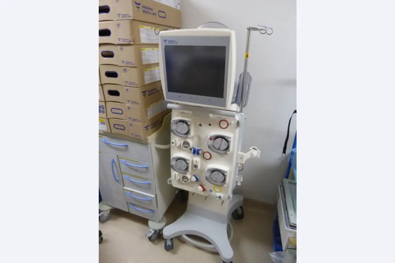 Medical technical equipment, operating theater equipment, sterile trays and hospital equipment and furniture-20