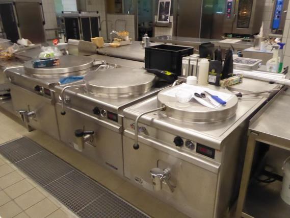 Medical technical equipment, operating theater equipment, sterile trays and hospital equipment and furniture-5